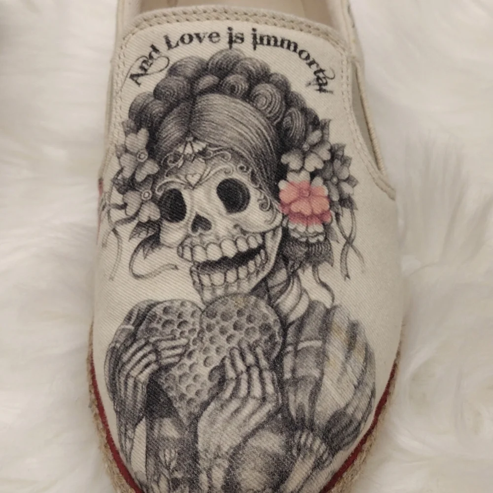 Goby Skull Shoes - Picture 2 of 9